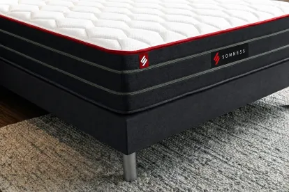 Pack lit complet 200x200 cm - Matelas + 2 Sommiers Blancs blancs  + 2 oreillers + Couette - Boost