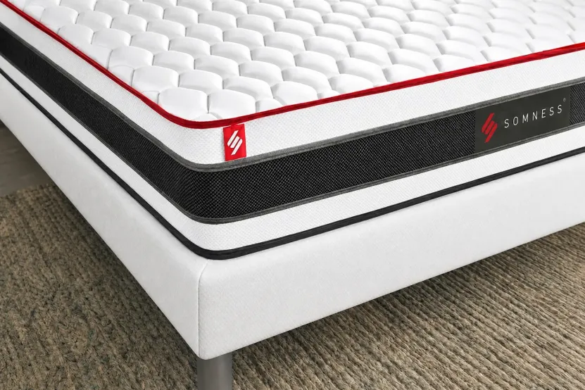 Pack lit complet 140x190 cm - Matelas + Sommier Blanc (en kit) + 2 oreillers + Couette - Energy